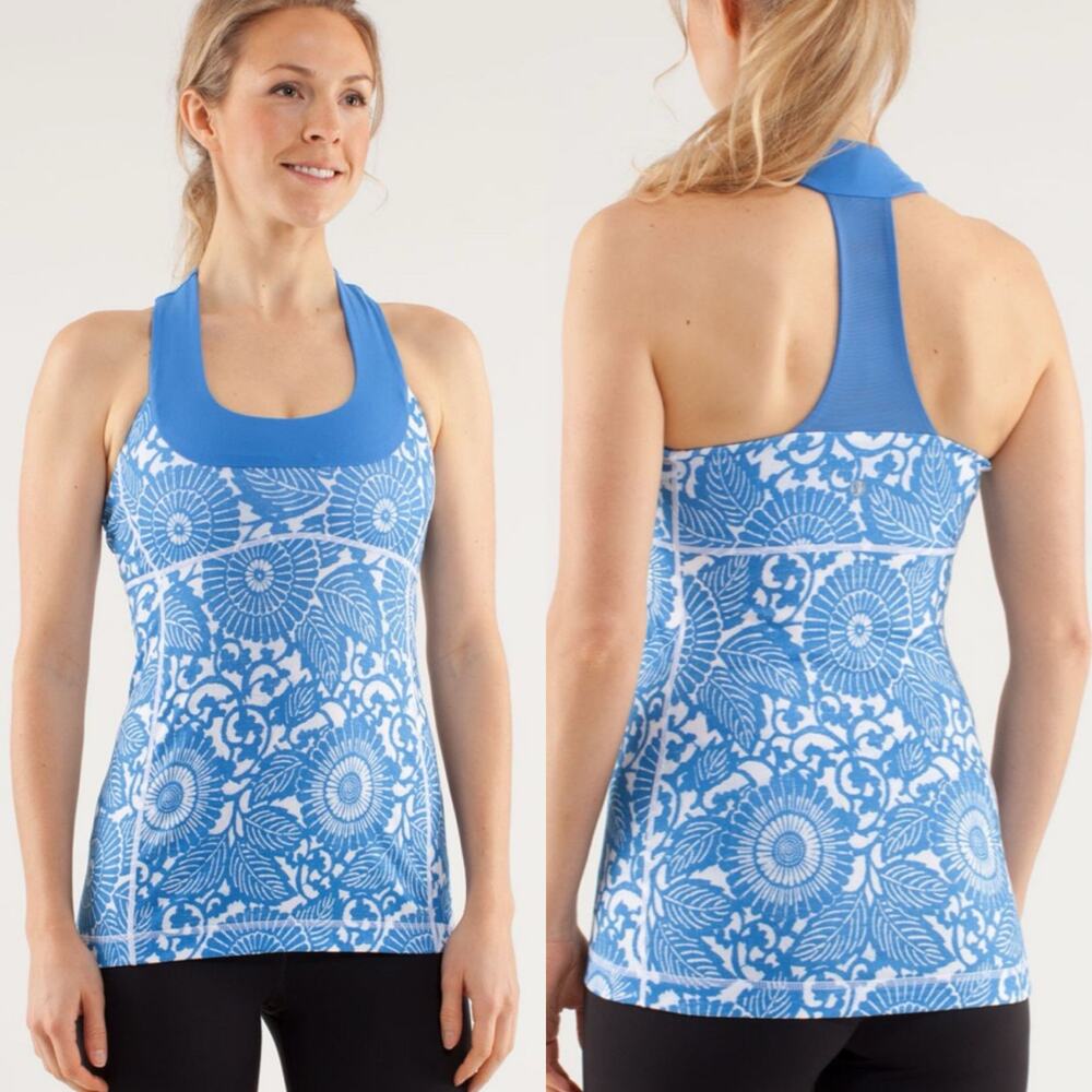 Lululemon Scoop Neck Tank in Beachy Floral white porcelain